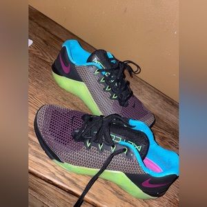 Nike metcon shoes